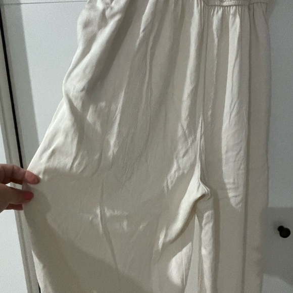 And now this jumpsuit - Picture 4 of 7